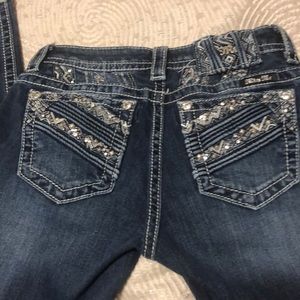 Size 27 Miss Me signature straight jeans